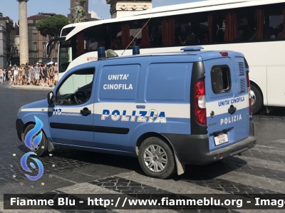 Fiat Doblò II serie
Polizia di Stato
Unità Cinofile
POLIZIA H2196
Parole chiave: Fiat Doblò_IIserie POLIZIAH2196