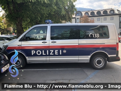 Volkswagen Transporter T5 Restyle
Österreich - Austria
Bundespolizei
Polizia di Stato
BP 70378
Parole chiave: Volkswagen Transporter_T5_Restyle BP70378