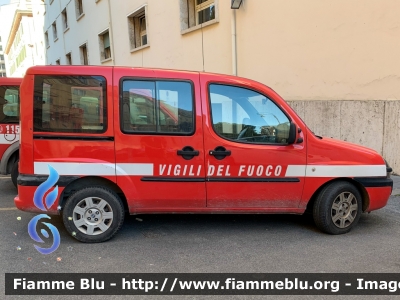 Fiat Doblò I serie
Vigili del Fuoco
Comando Provinciale di Roma
VF 22905
Parole chiave: Fiat Doblò_Iserie VF22905