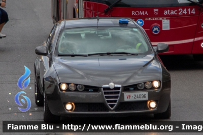 Alfa Romeo 159
Vigili del Fuoco
Comando Provinciale di Roma
VF 24096
Parole chiave: Alfa-Romeo 159 VF24096