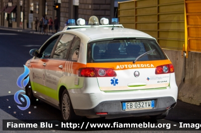 Fiat Nuova Croma
Policlinico di Roma - Umberto I
Trasporto Organi Emergenza Sangue
Allestimento Odone
Parole chiave: Fiat Nuova_Croma