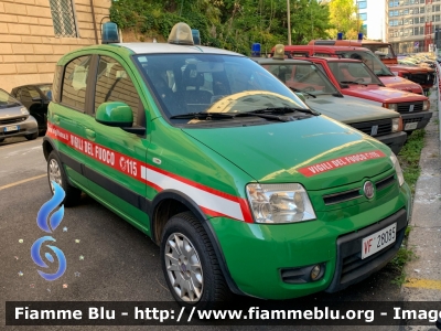 Fiat Nuova Panda 4x4 I serie
Vigili del Fuoco
Comando Provinciale di Roma
Ex Corpo Forestale dello Stato
VF 28085
Parole chiave: Fiat Nuova_Panda_4x4_Iserie VF28085
