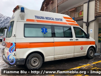 Volkswagen Transporter T5 
Trauma Medical Clinic Canazei
Allestita Alea
Parole chiave: Volkswagen Transporter_T5