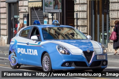 Alfa Romeo Nuova Giulietta restyle
Polizia di Stato
Polizia Stradale
Allestimento NCT Nuova Carrozzeria Torinese
Decorazione Grafica Artlantis
POLIZIA M2820
Parole chiave: Alfa-Romeo / Nuova_Giulietta_restyle / POLIZIAM2820
