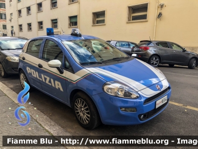 Fiat Punto VI serie
Polizia di Stato
POLIZIA N5573
- nuova targa -
Parole chiave: Fiat Punto_VIserie POLIZIAN5573