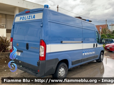 Fiat Ducato X250
Polizia di Stato
POLIZIA H1282
Parole chiave: Fiat Ducato_X250 PoliziaH1282