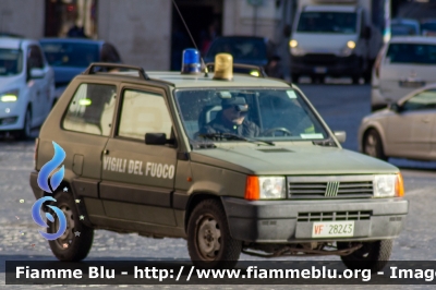 Fiat Panda II serie
Vigili del Fuoco
Comando Provinciale di Roma
Ex Corpo Forestale dello Stato
VF 28243
Parole chiave: Fiat Panda_IIserie VF28243