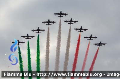 Aermacchi MB339PAN
Aeronautica Militare Italiana
313° Gruppo Addestramento Acrobatico
Stagione esibizioni 2020
Giornata dell'Unità Nazionale e delle Forze Armate
Parole chiave: Aermacchi MB339PAN