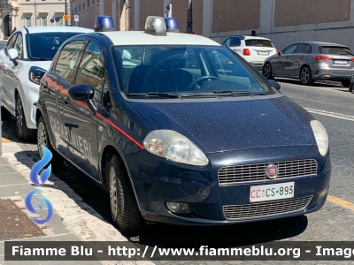 Fiat Grande Punto
Carabinieri
CC CS 893
Parole chiave: Fiat / Grande_Punto / CCCS893