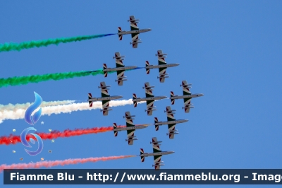 Aermacchi MB339PAN
Aeronautica Militare Italiana
313° Gruppo Addestramento Acrobatico
Stagione esibizioni 2019
Festa della Repubblica 2019
Parole chiave: Aermacchi MB339PAN