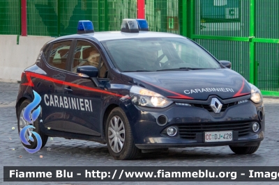 Renault Clio IV serie
Carabinieri
Allestimento Focaccia
Decorazione Grafica Artlantis
CC DJ 428
Parole chiave: Renault Clio_IVserie CCDJ428