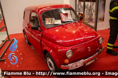 Fiat 500 Giardiniera Commerciale
Vigili del Fuoco
Comando Provinciale di Roma
Museo di Roma Ostiense
VF 11405
Parole chiave: Fiat / 500_Giardiniera_Commerciale / VF11405