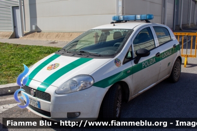 Fiat Punto VI serie
Polizia provinciale Roma
Provincia di Roma
POLIZIA LOCALE YA 616 AM
-Nuova livrea-
Parole chiave: Fiat Punto_VIserie POLIZIALOCALEYA616AM