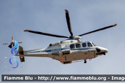 Agusta Westland AW139
Polizia di Stato
Servizio Aereo
I Reparto Volo - Roma
PS 114
Parole chiave: Agusta-Westland / AW139 / PS114