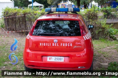 Fiat Grande Punto
Vigili del Fuoco
Comando Provinciale di Roma
Vf 25061
Parole chiave: Fiat Grande_Punto VF25061