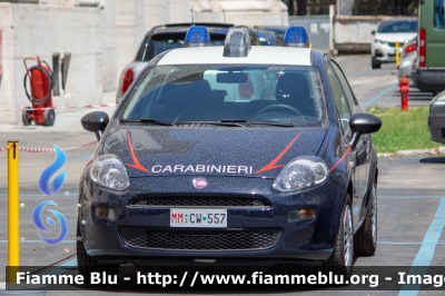 Fiat Punto VI serie
Carabinieri
Polizia Militare presso la Marina Militare Italiana 
MM CW 557
Parole chiave: Fiat Punto_VIserie MMCW557