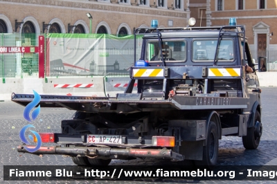 Iveco Daily II serie
Carabinieri
Carro Soccorso e Recupero
Carroattrezzi allestimento TCM
CC AP 427
Parole chiave: Iveco / Daily_IIserie / ccap427
