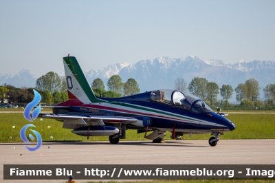 Aermacchi MB339PAN
Aeronautica Militare Italiana
313° Gruppo Addestramento Acrobatico
Inizio Stagione Acrobatica 2019
Pony 0
Parole chiave: Aermacchi MB339PAN