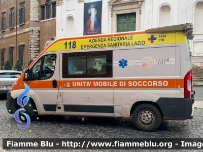 Fiat Ducato X290
ARES 118 Lazio
Azienda Regionale Emergenza Sanitaria
Unità Mobile di Soccorso
Allestimento Orion
Parole chiave: Fiat Ducato_X290