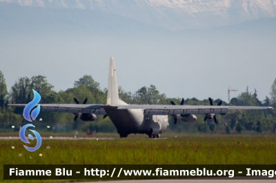 Lockheed C-130J Hercules
Aeronautica Militare Italiana
46° Brigata Aerea
46-51
Parole chiave: Lockheed C-130J_Hercules 46-51