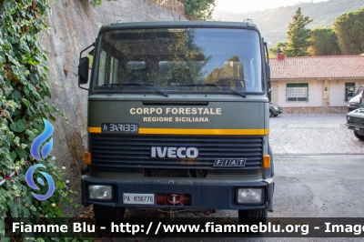 Iveco 180-26
Corpo forestale Regione Sicilia
Servizio Antincendio Boschivo
AutoBottePompa allestimento Baribbi
Parole chiave: Iveco 180-26