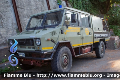 Iveco VM90
Corpo Forestale Regione Sicilia
Servizio Antincendio
Parole chiave: Iveco VM90