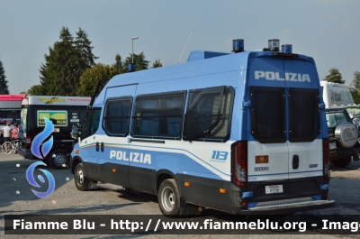 Iveco Daily VI serie
Polizia di Stato
Reparto Mobile
POLIZIA M1230
Parole chiave: Iveco Daily_VIserie POLIZIAM1230