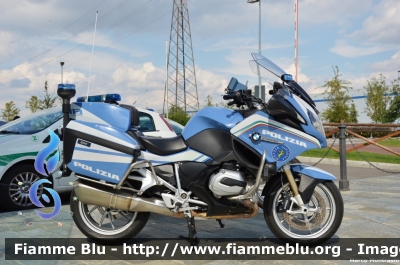 Bmw R1200RT II serie
Polizia di Stato
Polizia Stradale
Parole chiave: Bmw R1200RT_IIserie