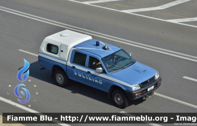 Mitsubishi L200 III serie
Polizia di Stato
Cinofili
POLIZIA E6581
Parole chiave: Mitsubishi L200_IIIserie POLIZIAE6581