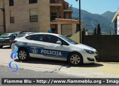 Opel
Republika Crna Gora - Република Црна Гора - Montenegro
 Policija - Polizia 
