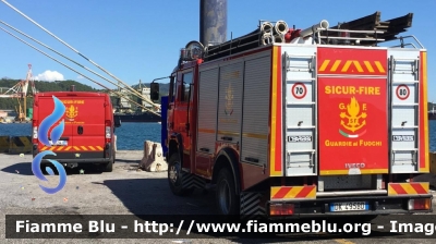 Iveco 110
Sicur-Fire
Guardie ai Fuochi porto di La Spezia
Parole chiave: Iveco 110