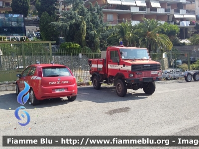 Fiat Grande Punto
Vigili del Fuoco
Comando Provinciale di Imperia
Distaccamento Permanente di Sanremo (IM)
VF 26814
Parole chiave: Fiat Grande_Punto VF26814