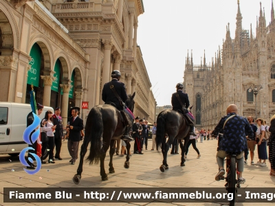 Pattuglia a Cavallo
Polizia di Stato
Reparto a Cavallo

Fotografata in occasione della Festa della Repubblica Italiana 2022
