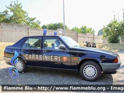 Alfa Romeo 75
Carabinieri
Nucleo Operativo e Radiomobile
Veicolo storico
EI 865 CK

Fotografata in occasione della festa per il 208° Anniversario della Fondazione del Corpo del Comando Provinciale di Lodi
Parole chiave: Alfa-Romeo 75 EI865CK