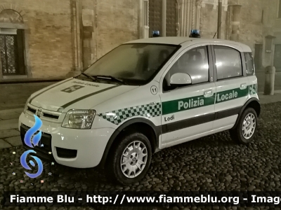 Fiat Nuova Panda 4x4 I serie
Polizia Locale
Provincia di Lodi
Parole chiave: Fiat Nuova_Panda_4x4_Iserie