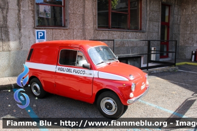 Fiat 500 Giardiniera Commerciale
Vigili del Fuoco
Comando Provinciale di Milano
Museo Storico
VF 11551

Esposta alle giornate FAI d'autunno 2023
Parole chiave: Fiat 500_Giardiniera_Commerciale VF11551