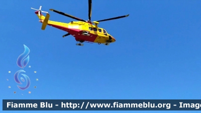 Agusta Westland AW139 I-MVRK 
118 Regione Lombardia
Elisoccorso Ospedale ?
I-MVRK 
Parole chiave: Agusta-Westland AW139 I-MVRK 