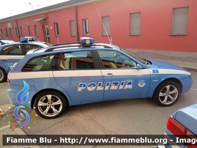 Alfa-Romeo 156 Sportwagon Q4 II serie
Polizia di Stato
Polizia Stradale
POLIZIA F4079
*Conservata presso il Museo dell'Autocentro della Polizia di Stato di Milano*
Parole chiave: Alfa-Romeo 156_Sportwagon_Q4_IIserie POLIZIAF4079 70esimo_autocentro_milano