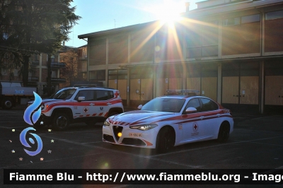 Mezzi
Croce Rossa Italiana
Comitato di Piacenza
Fotografati in occasione della firma per la convenzione di Protezione Civile Bassa Val Trebbia

