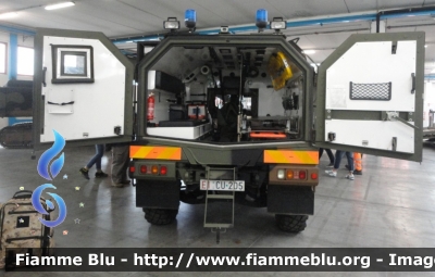 Iveco VTLM Lince
Esercito Italiano
Sanità Militare
Reggimento logistico "Taurinense" - Rivoli (TO)
EI CU 205
Parole chiave: Iveco VTLM_Lince EICU205 ambulanza reas2019