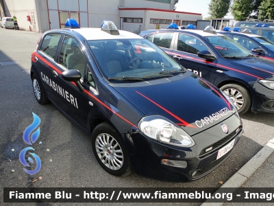 Fiat Punto VI serie
Carabinieri
CC DU 482
Parole chiave: Fiat Punto_VIserie CCDU482 reas_2021