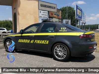Alfa Romeo 159
Guardia di Finanza
GdiF 001 BH
Parole chiave: Alfa-Romeo 159 GdiF001BH