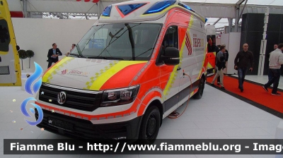 Volkswagen Crafter II serie
Ambulanza dimostrativa
allestita Ambulanz Mobile 
modello "Delfis II"
RettMobil 2017
Parole chiave: Ambulanza Volkswagen Crafter_IIserie RettMobil_2017