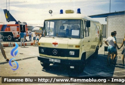 Mercedes-Benz ?
Bundesrepublik Deutschland - Germania
Bundesgrenzschutz - Guardia di Confine
Parole chiave: Ambulance Ambulanza