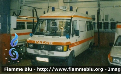 Mercedes-Benz Vario 
Danmark - Danimarca
Falck Ambulance
Parole chiave: Ambulanza Ambulance