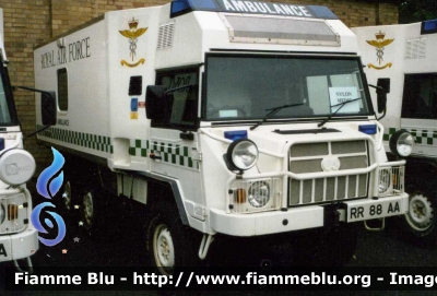Steyr-Puch 718 Pinzgauer
Great Britain - Gran Bretagna
Royal Air Force
Parole chiave: Ambulance Ambulanza