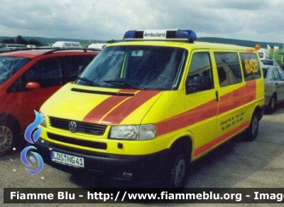 Volkswagen Transporter T4
Bundesrepublik Deutschland - Germania
ASB
Arbeiter Samariter Bund
Parole chiave: Ambulanza Ambulance Volkswagen Transporter T4