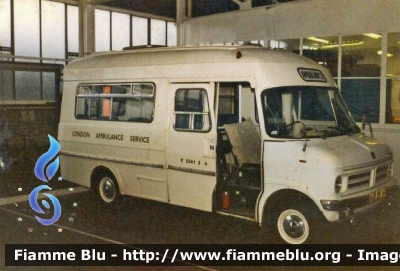 Bedford CF
Great Britain - Gran Bretagna
London Ambulance 
