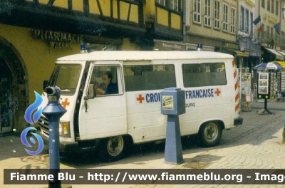 Peugeot J5
France - Francia
Croix-Rouge Française
Parole chiave: Ambulanza Ambulance