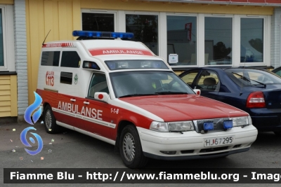 Volvo V70
Kongeriket Norge - Kongeriket Noreg - Norvegia
Ambulanse
Parole chiave: Ambulanza Ambulance